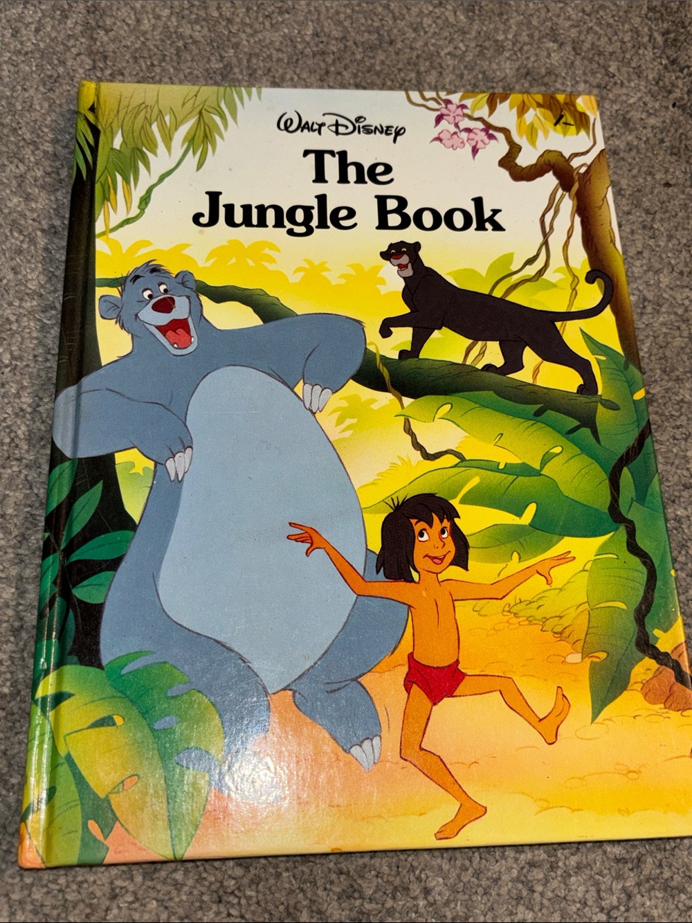 Walt Disney The Jungle Book Kids Storybook 1986 - Yellow/Green Cover